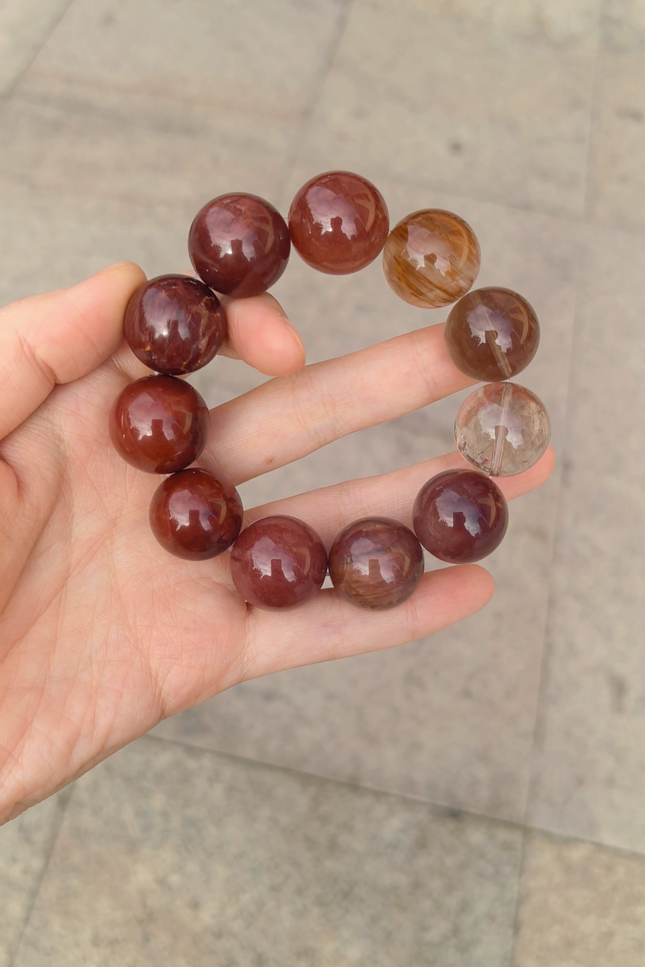 Gradient Red Rabbit Hair Quartz Bracelet